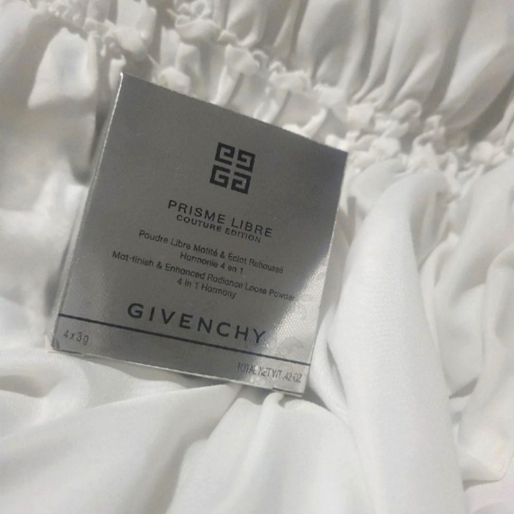 Givenchy radiance loose powder
